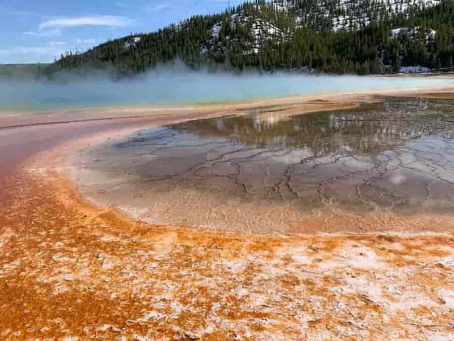 Yellowstone National Park Trip Planner - Grand Prismatic Springs