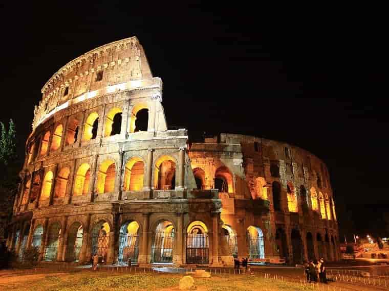 Colosseun, Italy