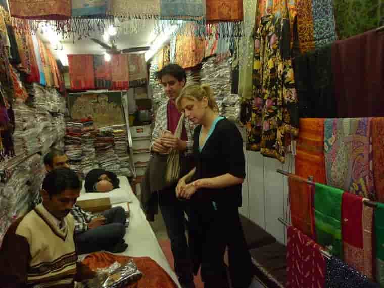 Best Markets in Delhi for Shopping