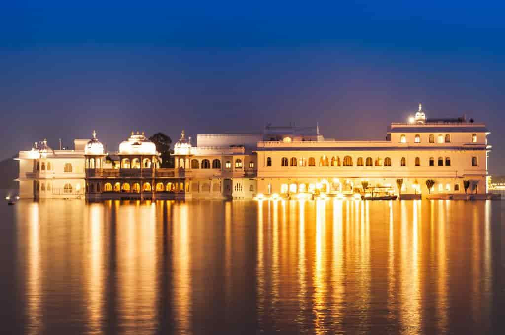 places to visit in udaipur in september